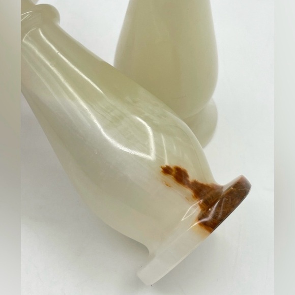 6” White Alabaster Taper Candle Holders - Set of 2 - Picture 4 of 4